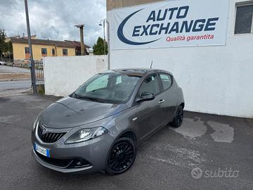 Lancia Ypsilon 1.0 FireFly 5 porte S&S Hybrid UnYc