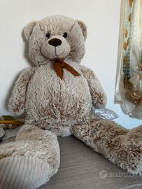 Grande Orso di Peluche 100cm Con Fiocco