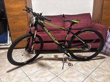 Doublezz Hacker - MTB mono ammortizzata