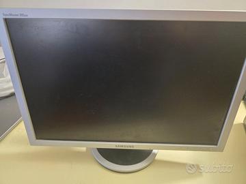 Monitor Samsung Syncmaster 205 BW - Non Funzionant