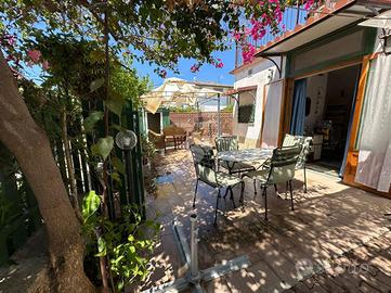 3 LOCALI A CASSANO ALLO IONIO