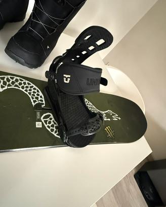 Snowboard  Burton + scarponi Burton+attacchi Union