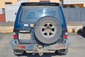 pajero gls 2.5  € 5.500