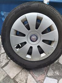 205/60/16 Gomme Antineve cerchio ferro Mercedes