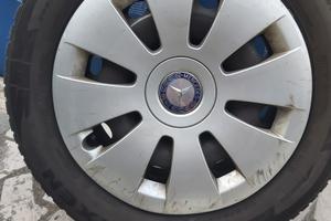 205/60/16 Gomme Antineve cerchio ferro Mercedes