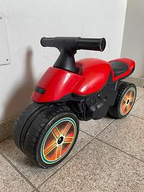 Moto giocattolo