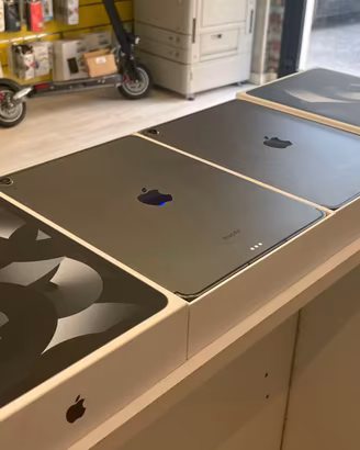 Ipad Air 5th gen 64gb WIFI + CELL 2021 - usato