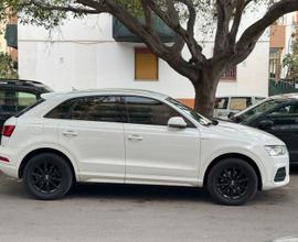 Audi Q3 S-Tronic Quattro TDI 150 CV