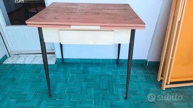 Tavolo formica anni 60