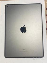 Ipad 9ªGen 256GB + smart keyboard