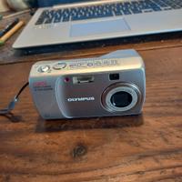 OLIMPUS  ZOOM