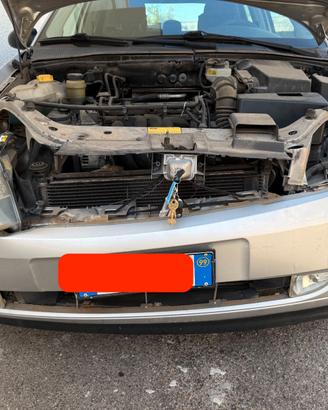 Ford Focus marciante incidentata