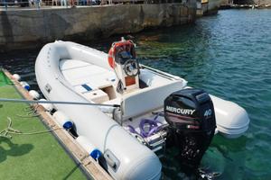 Gommone Novurania 570