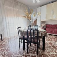 Via Vota - Trilocale su due livelli con ampia ter