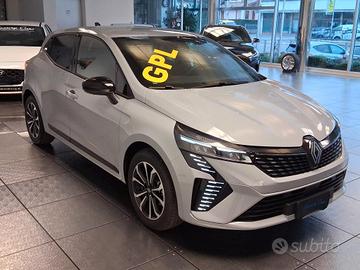 RENAULT Clio TCe 100 CV GPL 5 porte Techno PRONTA