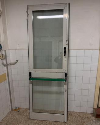 Porta vetro da esterno