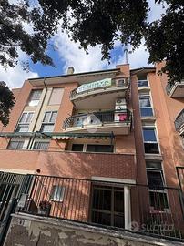 4 LOCALI A ALBANO LAZIALE