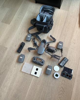 DJI Mavic 2 pro FlyMoreCombo + accessori.