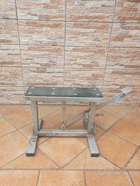 Cavalletto alza moto