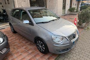 VOLKSWAGEN POLO 1.2 BENZINA
