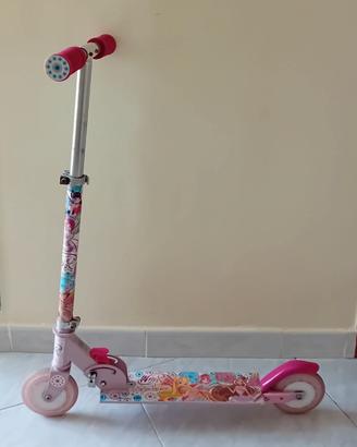 Monopattino per bambina