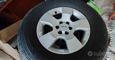 cerchi Nissan navara 