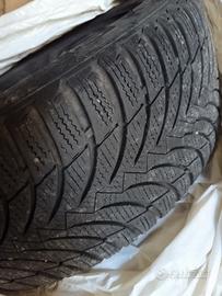 Cerchi con gomme invernali (leggere bene)