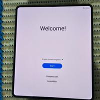 Samsung z fold 4 demo Unit 