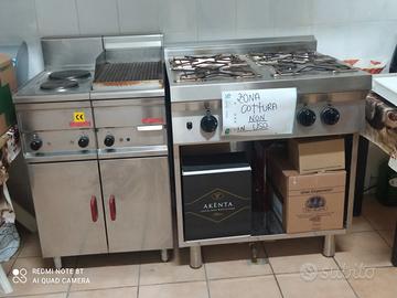 Cucina Quattro Fuochi a Gas e Piastra Elettrica