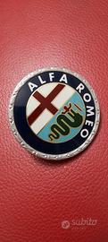 Stemma Alfa romeo. 