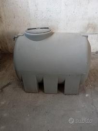 Cisterna acqua potabile 1100 litri