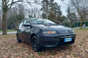 FIAT PUNTO 126,000 km sempre in garage