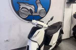 Peugeot Tweet 125