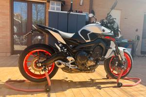 YAMAHA MT-09 • 2019 • Passaggio Compreso