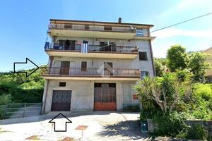 4 LOCALI A SERRONE