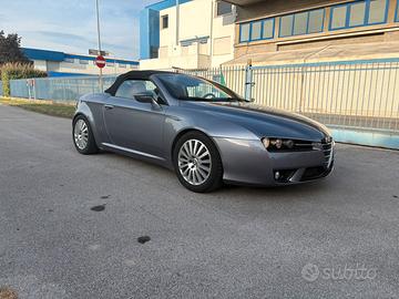 Alfa Romeo Spider 2.2 JTS