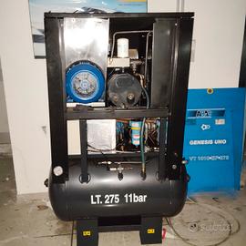 Compressore officina da riparare