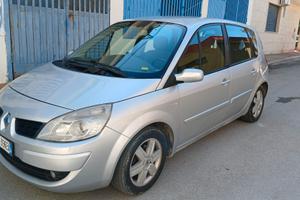 Renault Scenic 1.5 dci 105 cv