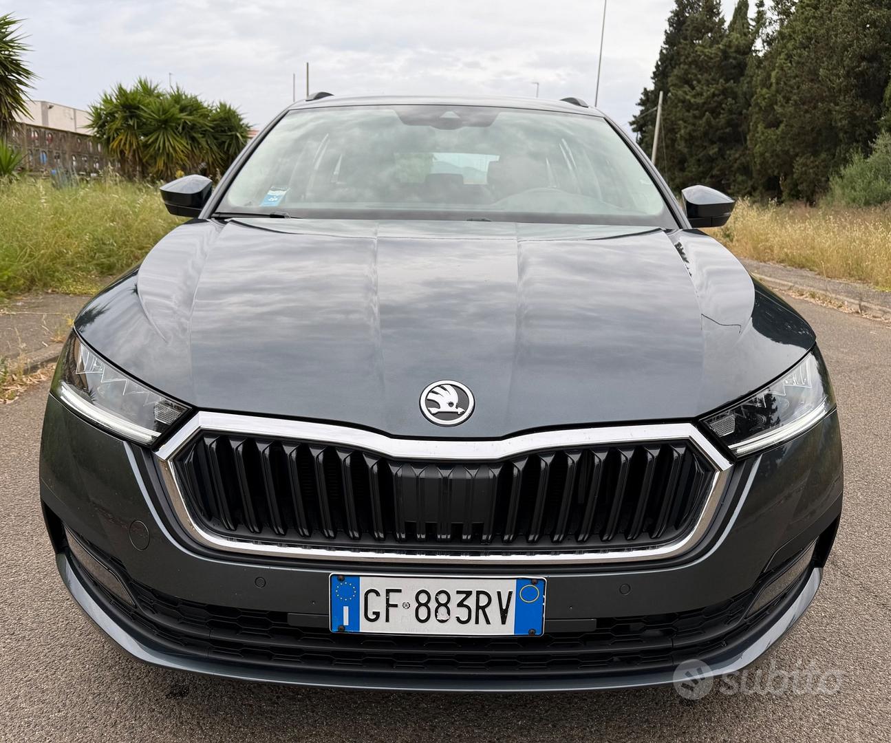 Skoda Octavia 2021 photo 2