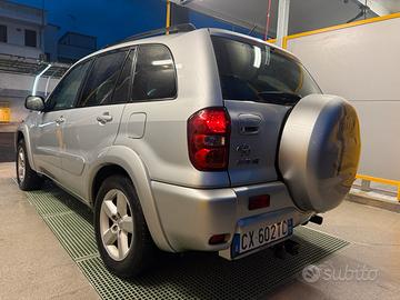 Rav 4 anno 2005