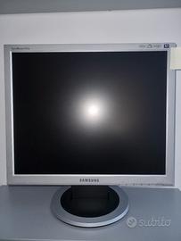 Samsung SyncMaster 913N