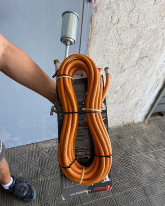 Cannello per posa in opera guaina