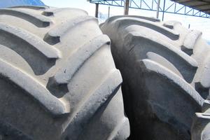 Gomme agricole usate 900/60_42 michelin