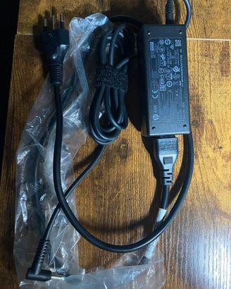 Caricabatterie ORIGINALE HP 45W - NUOVO Mai Usato