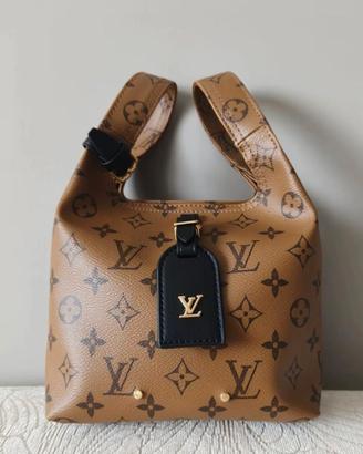 LV Atlantis BB Pelle di vacchetta 85% di sconto