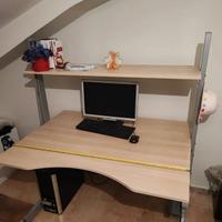 Scrivania in legno betulla 