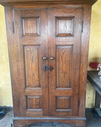 Mobile in legno