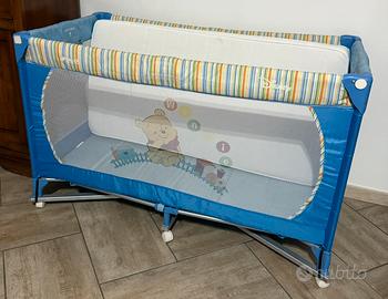 Lettino da campeggio con materasso