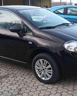 Fiat Punto Evo 1.4 3P. Dynamic Natural Power