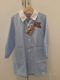 Grembiule asilo nuovo con etichetta